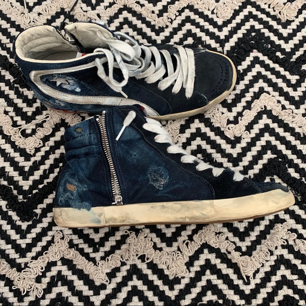 GOLDEN GOOSE
High top distressed denim sneakers - Picture 5 of 10